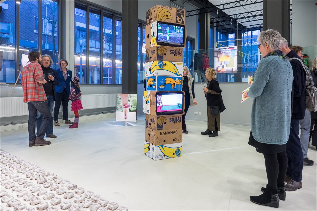 Wil jij graag aan de slag bij deze unieke culturele plek in #Almere? Solliciteer dan nog voor 19-4 als medewerker #communicatie! corrosia.nl