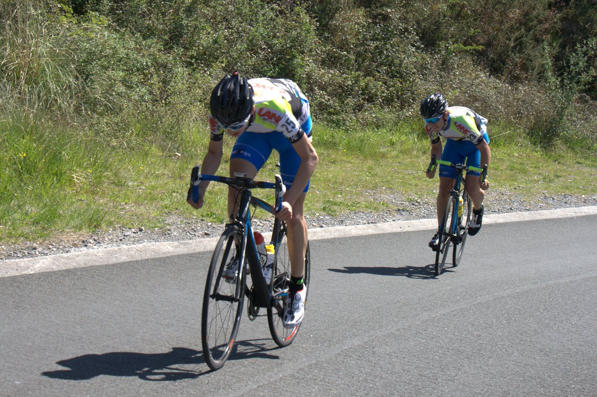 andresbasurto's tweet photo. Carrera Junior, subida por San Juan de Momoitio @lancaronline @julenotero @juniors_cce @BesteAlde @scduranguesa #AitorBugalloMemun https://t.co/dwJ4R9pPXn