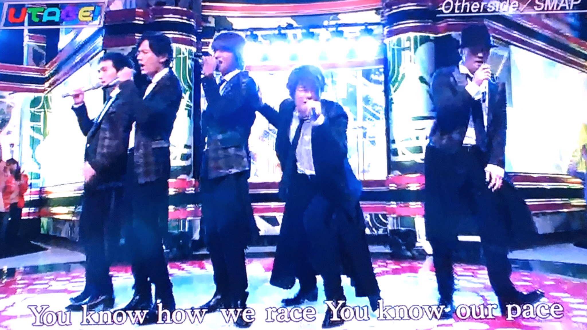 里中ハル Mステでたっきゅんとsmapきたのね ﾟ ﾟ 今日たまたまothersideの時期のdvd整理してたの たっきゅんの肩に添えられた慎吾ちゃんの手 わーー超不仲だねー ﾟ T Co X59ky67lmv Twitter