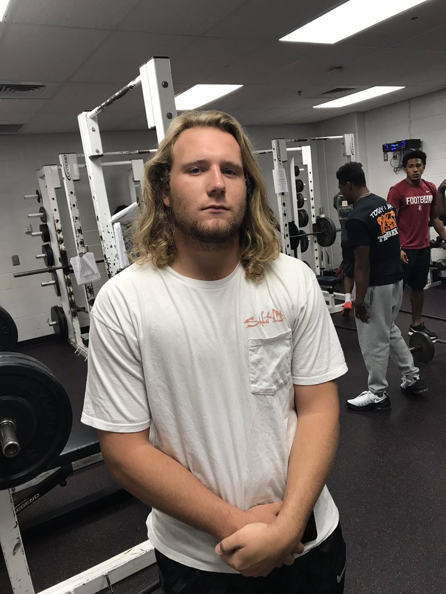 ReedAdair2's tweet image. Please Rt!! I really want to shave his head💈