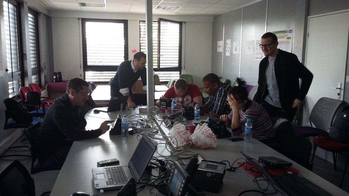 FrancoisePenaud's tweet photo. Formation des référents PIXI de #DEMIDFEST #GRDFIDF #Enthousiasme  #Fierté @MaximeD94 https://t.co/h2xzH9LkuF