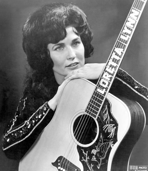 Happy Birthday to Loretta Lynn who turns 85 today! 