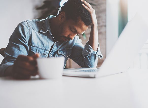successmagazine's tweet photo. Discover the 4 reasons why you get nothing done after 2 p.m. https://t.co/oIbQN33Obo https://t.co/OcJDWLmhTU