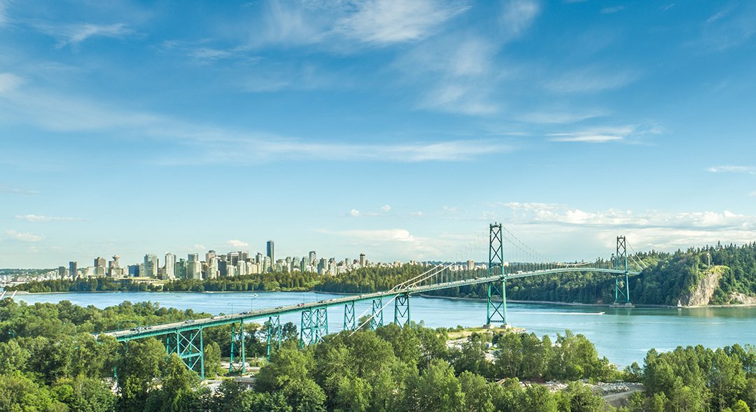 Explore the wild areas of Vancouver! Our store on Broadway wrote a Top 5 outdoor activities: ow.ly/UUVO30aOXji Photo: <a href="/heliwoodmedia/">Heliwood Media Inc</a>