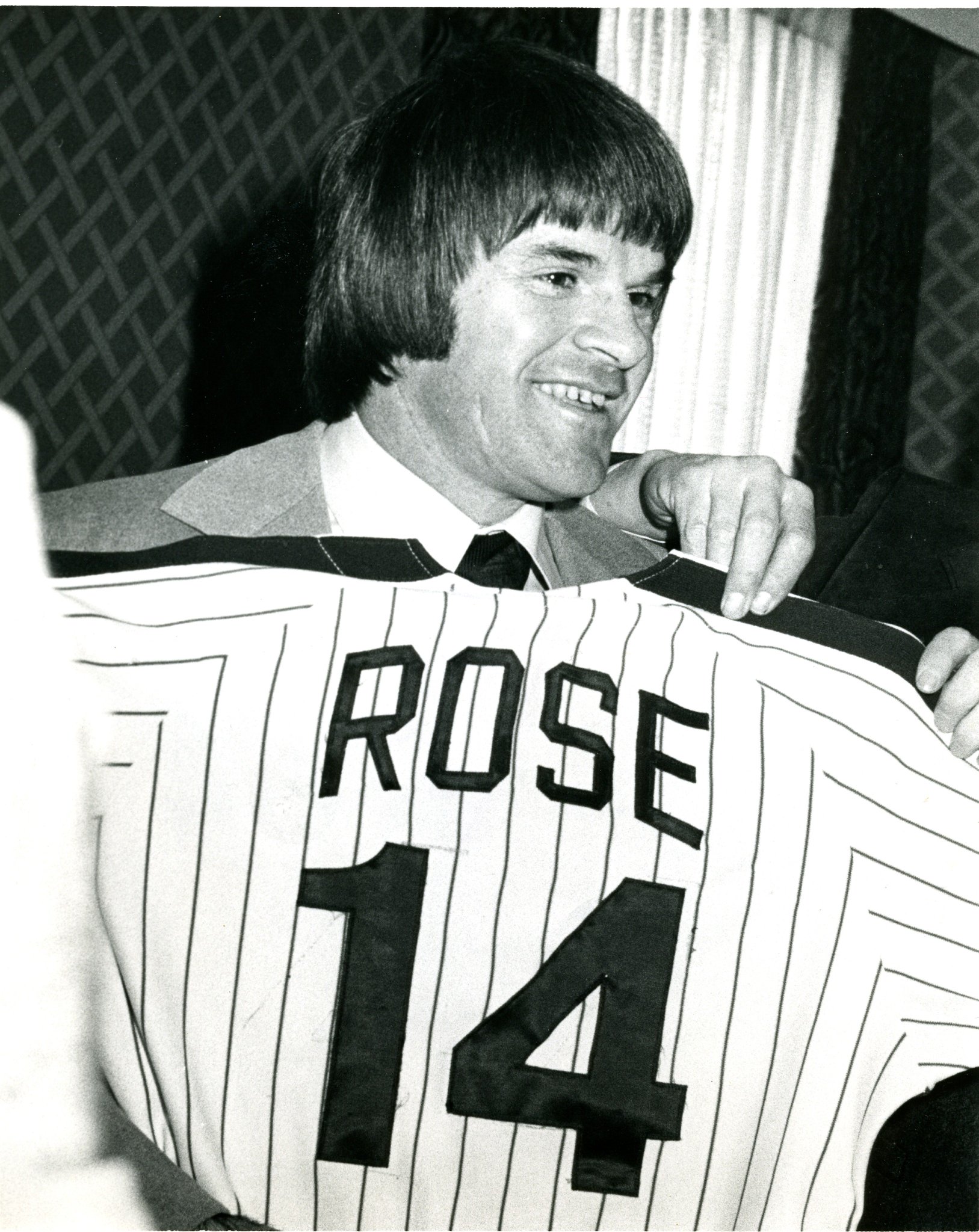 Happy Birthday, Pete Rose. 76 candles.  See you at the Toyota Wall of Fame induction on August 12. 