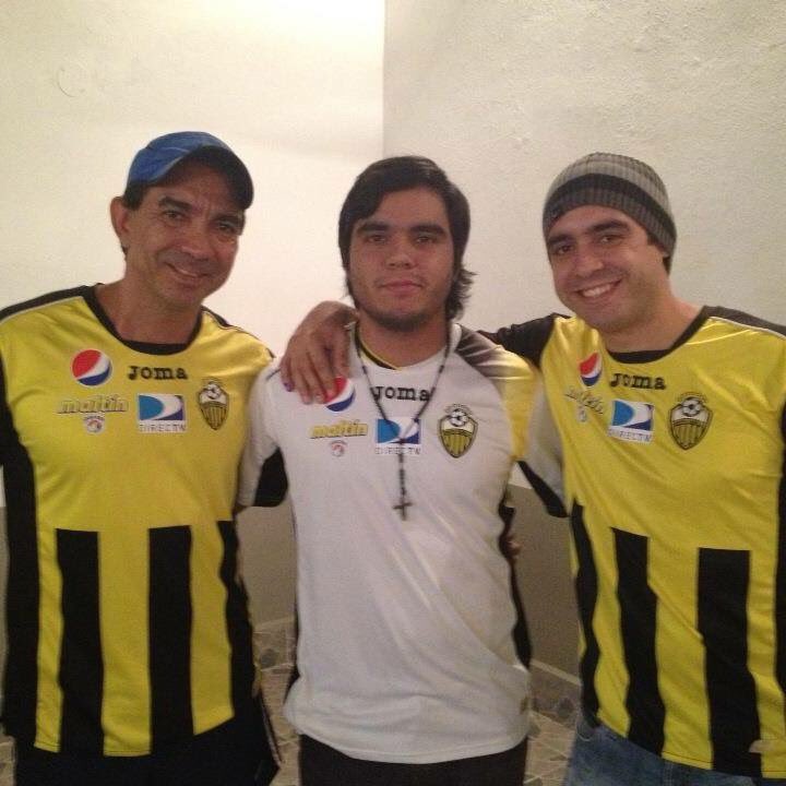 JoseRePaz's tweet photo. #FutbolTotalDIRECTVRincon El ganador @paz05romero fieles hinchas @TomasRincon5 @RadioFutbolyMas https://t.co/tKYMPQ0PRZ