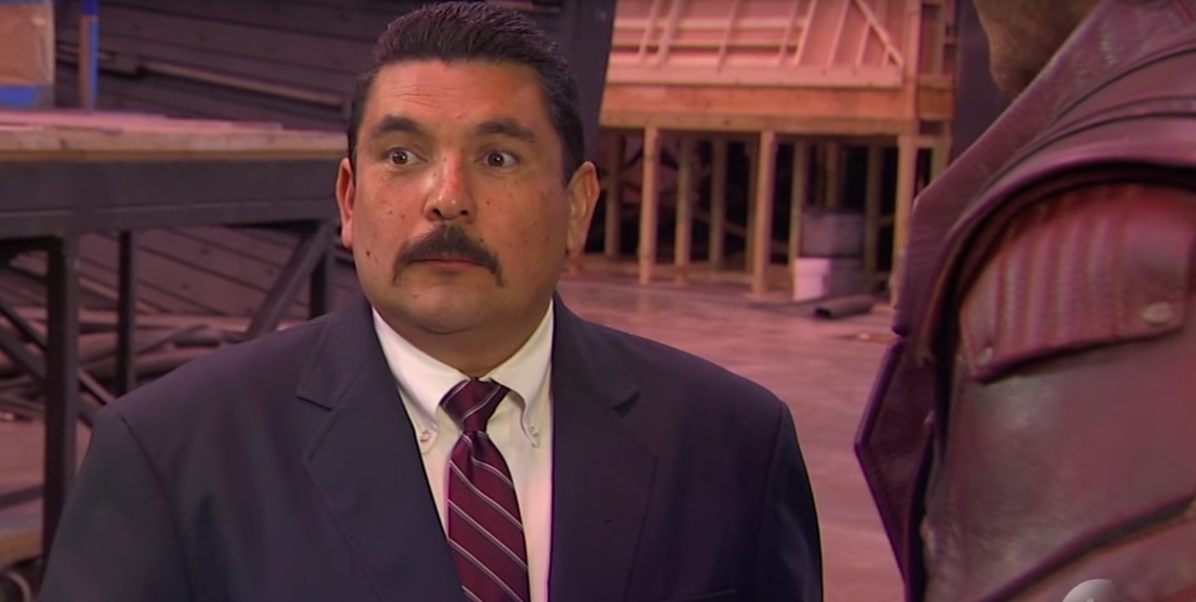 e-news-on-twitter-jimmy-kimmel-s-security-guard-guillermo-rodriguez-filming-a-cameo-in-guardians-of-the-galaxy-didn-t-go-as-planned-https-t-co-geyn9czp0m-https-t-co-fiqbr02fmk-twitter
