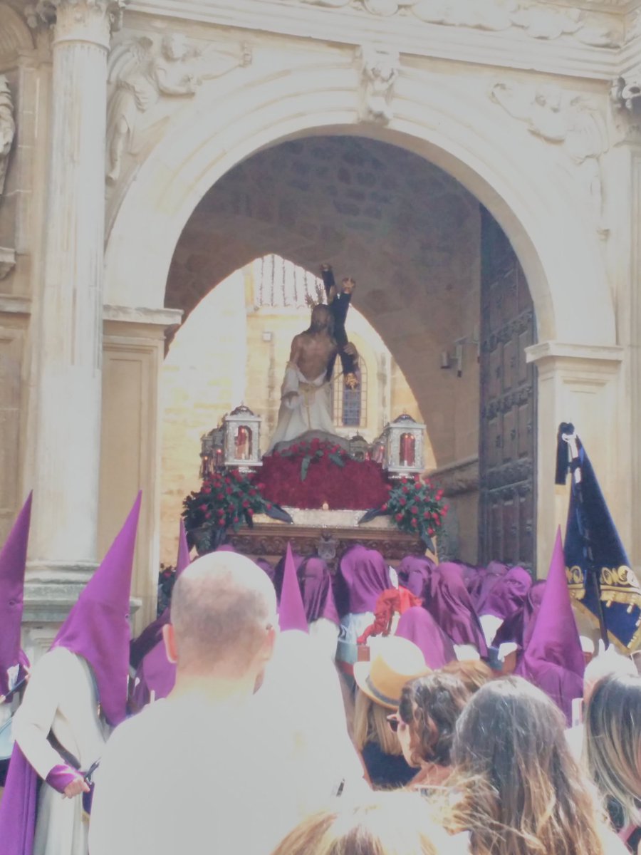 Damos por finalizada nuestra presencia en la Semana Santa 2017 con Nuestro Padre Jesús de la Caída.