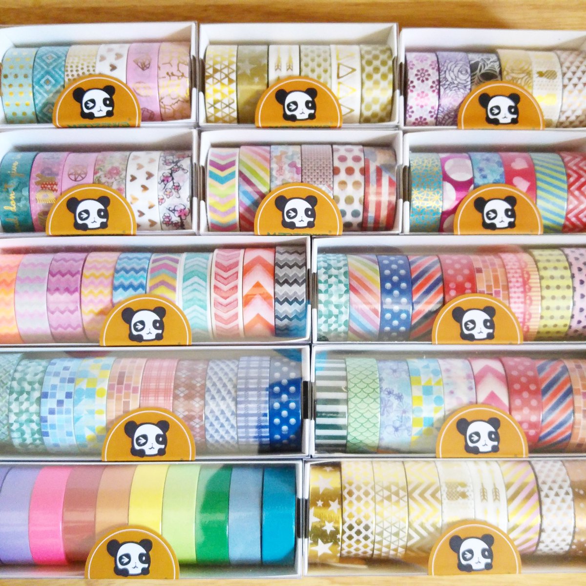 Demoiselledepap's tweet photo. Des centaines de Washi Tape sont arrivés dans la boutique et seront bientôt dispos. Voilà un aperçu !
#washitape #new #foil #decov #diy https://t.co/5ymLEPDk20