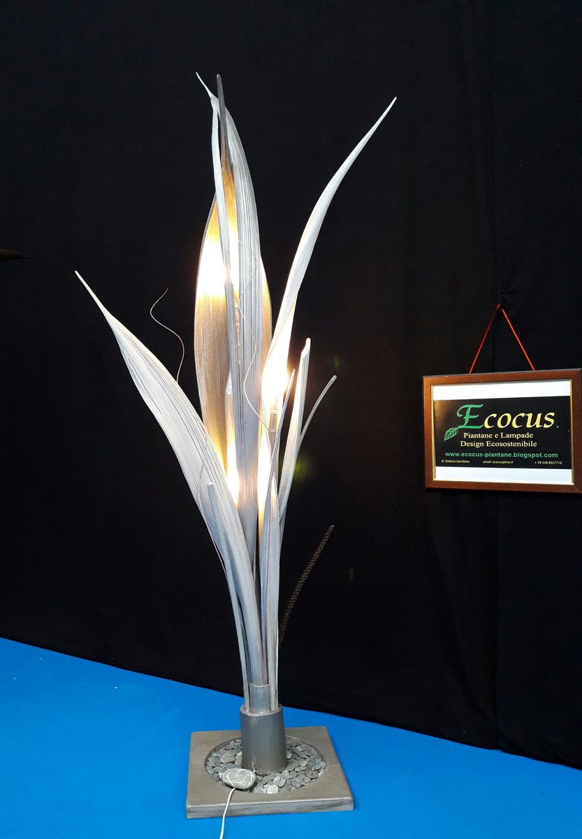 Ecocus_Piantane's tweet photo. #Piantana #Ecocus #piantane #lampade #arredamento #arredo #etnico #naturale #relax #top #stile #shabbychic #shabby #furnuture #Catania #2017 https://t.co/krGLxZqJpU