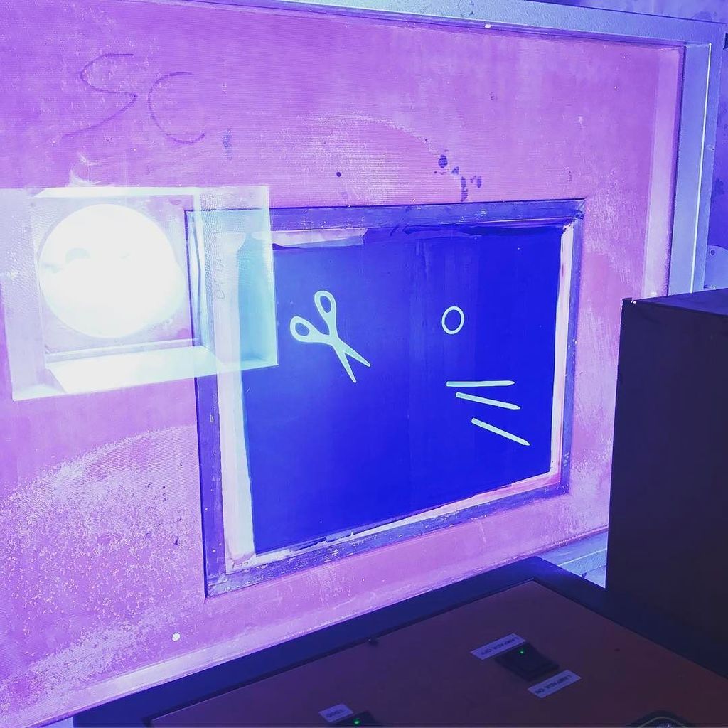 #screenprinting <a href="/printclubtorino/">Print Club Torino</a>  <a href="/design1o1/">Design 1o1</a>  @zine1o1 ift.tt/2peCNic