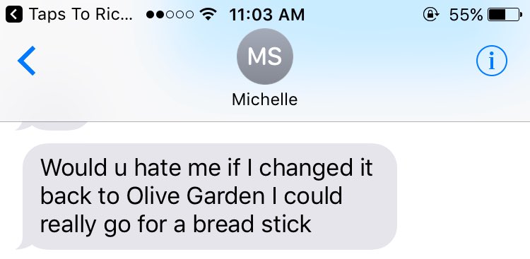 JackieMackk's tweet photo. This is how I know I made the right friends. #breadsticklife https://t.co/O4Wx5FX22v
