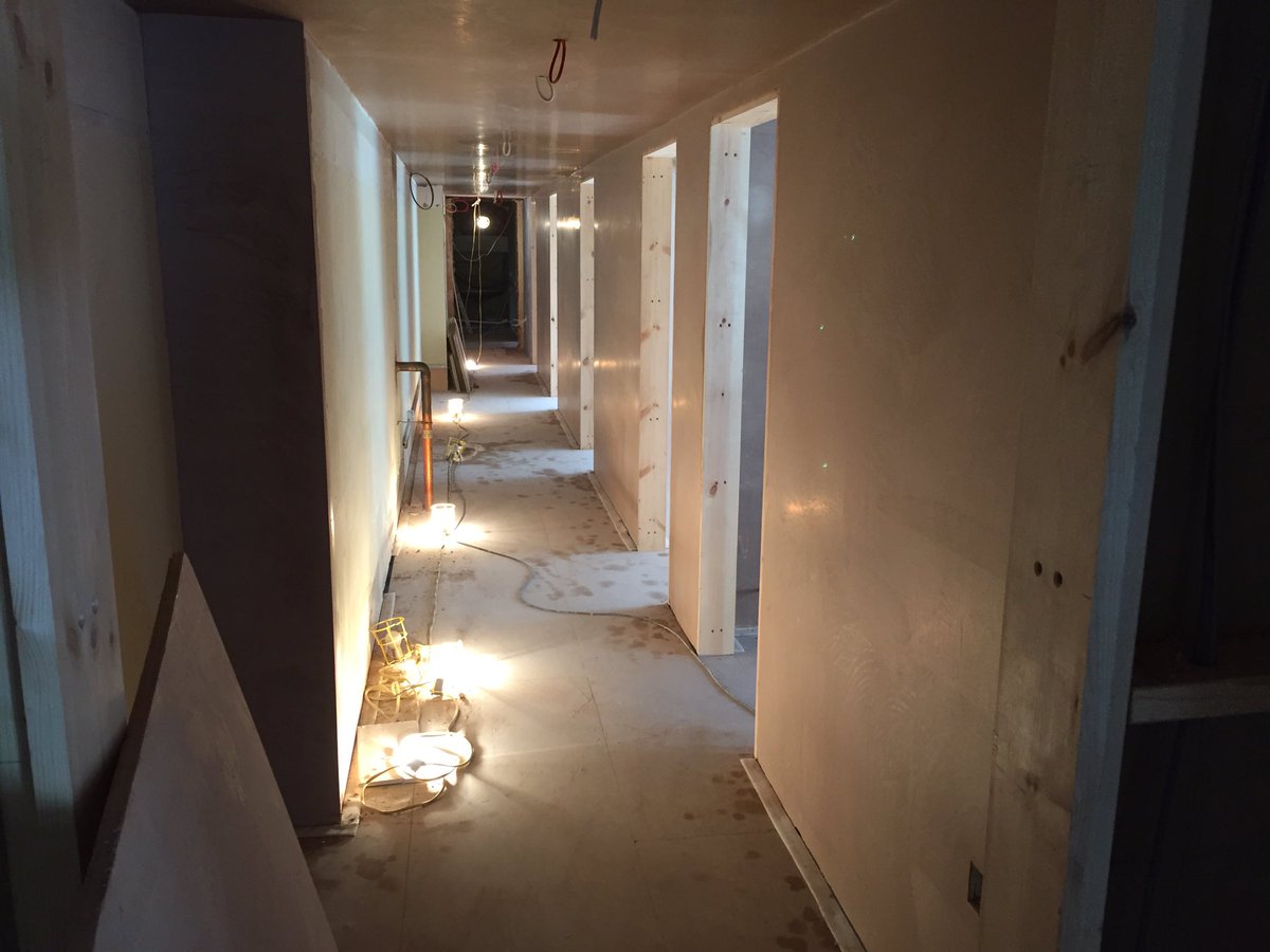 PoshPlastering's tweet photo. Wall done. All finished til Monday. #WheresAbzy https://t.co/qX0ka8dHj6