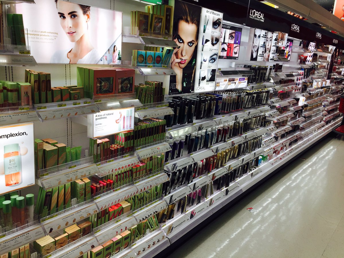 338 expert CBTM's and Cosmetic TL driving some major sales and brand standards in beauty for the holiday! #ThankYOU <a href="/smcdade206/">Sarah</a>