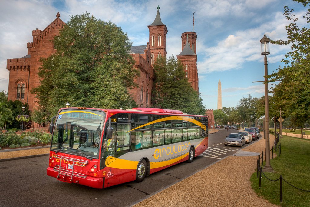 goDCgo's tweet photo. Did you know that employer provided smart benefits on your SmarTrip card are eligible for use on @DCCirculator, too? #TransitBenefits https://t.co/OgXfb0cffs