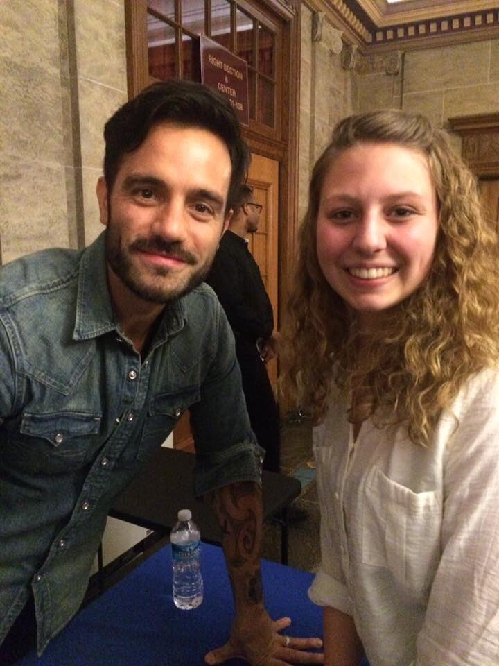 AbbieL1033's tweet photo. Met @raminkarimloo one year ago today🤗🤗 https://t.co/J7vLA2w9Ns
