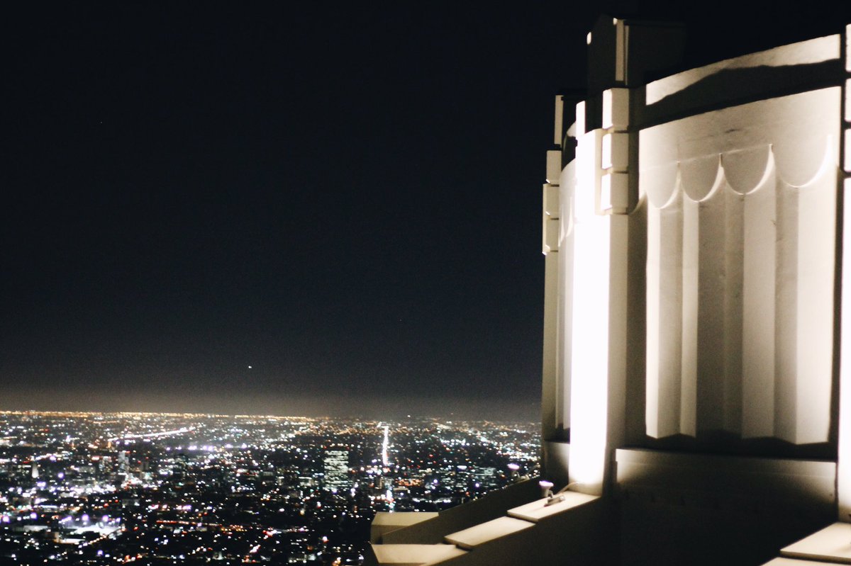 _findyourwild's tweet photo. In the City of Stars for the weekend! Isn't it so dreaming?? #losangeles #lalaland #bumkt3210 #adventure #travel #travelblogger #photography https://t.co/m3sYuobt7R