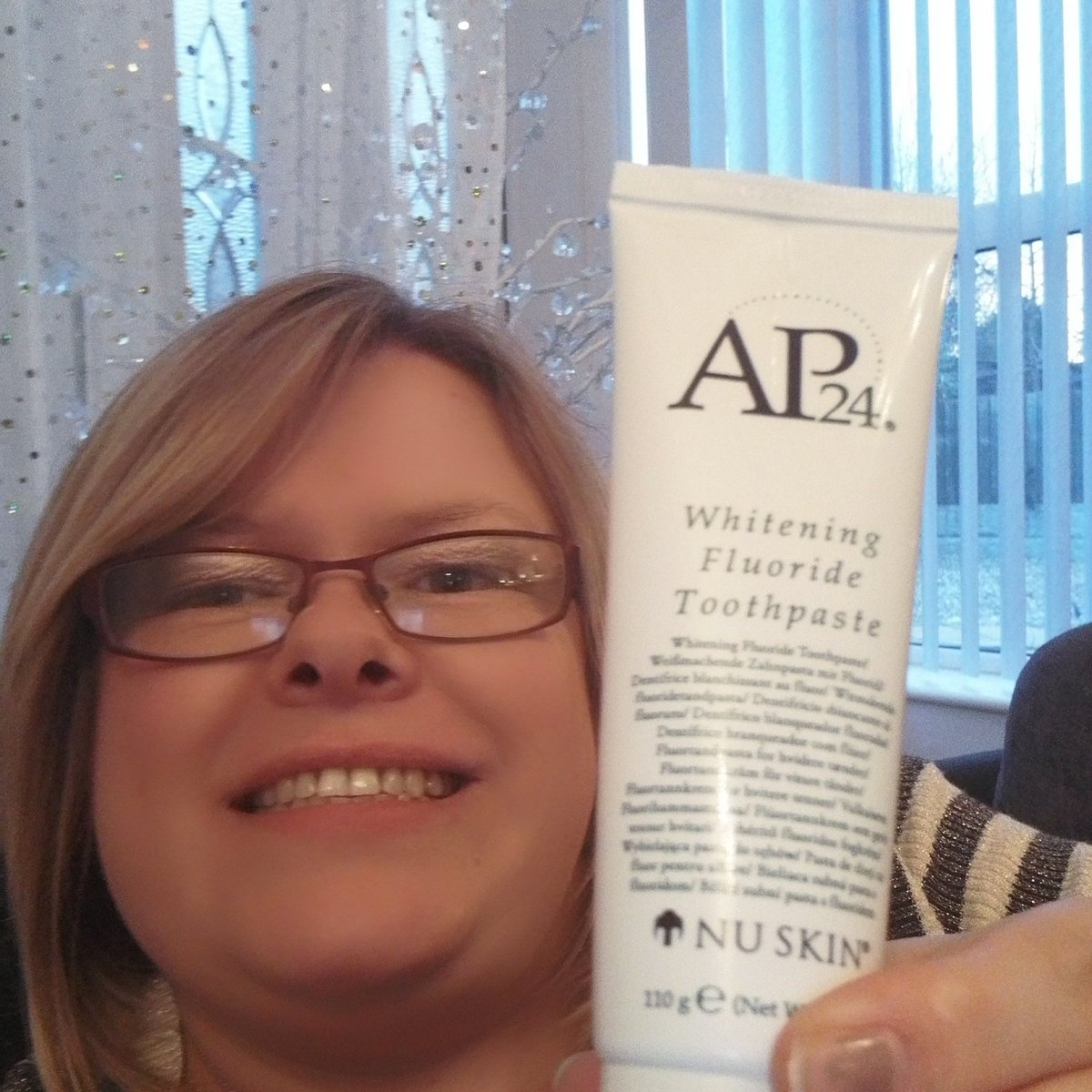 Yours for £7 instead of £12 today only
#whitening #Science #beauty #teethwhitening #Dentist #Health