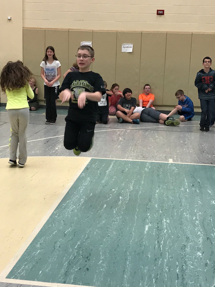 AnnaDimeo1's tweet photo. Having some fun with a bunny hop relay. https://t.co/ZPk9r9hAeJ