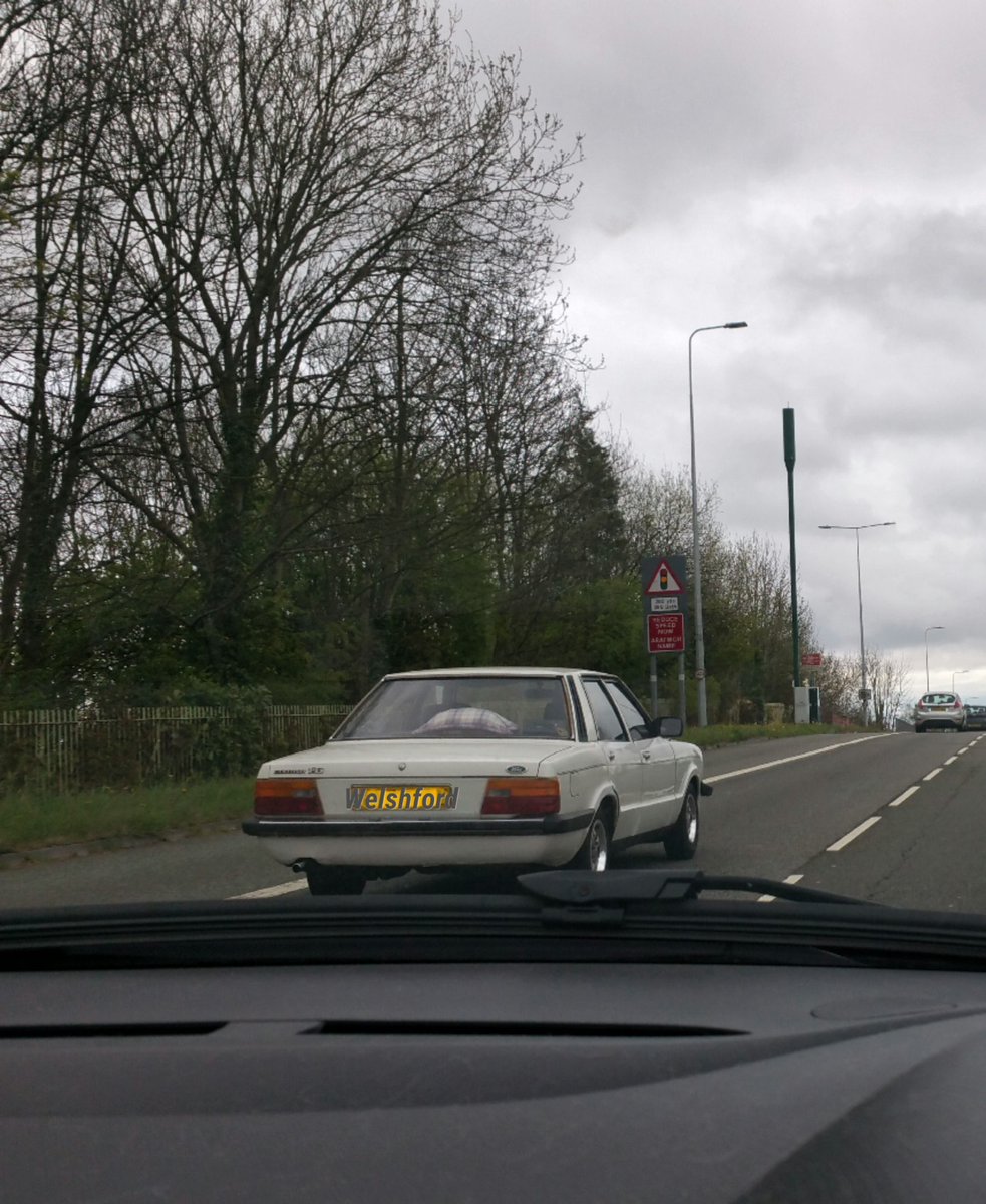 welsh_ford's tweet image. Just passed this fairly nice Cortina going into Cardiff. Anyone?