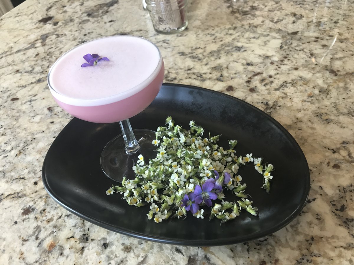 springtime daydrinkin w/ <a href="/downtown_greens/">Downtown Greens, Inc</a> this year! 1st harvest: pretty edibles!  #lovefxbg #mercantilefxbg #downtowngreens