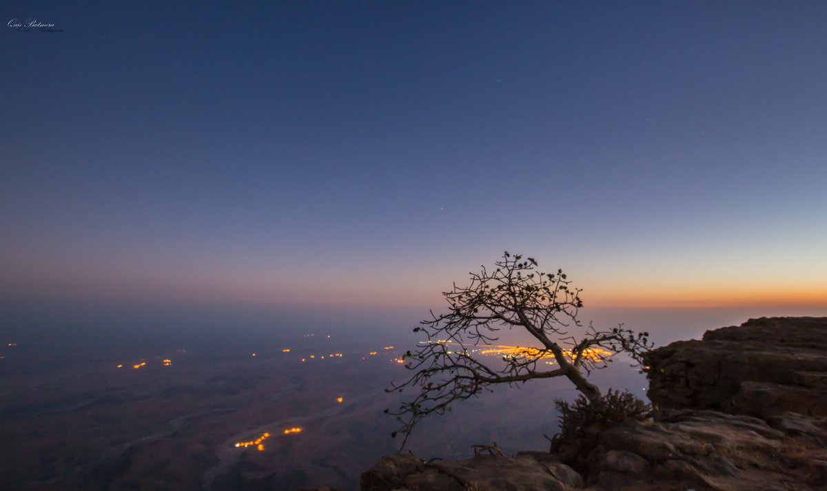 جبل سمحان واضاءة مرباط
#ظفار_سلطنةعمان