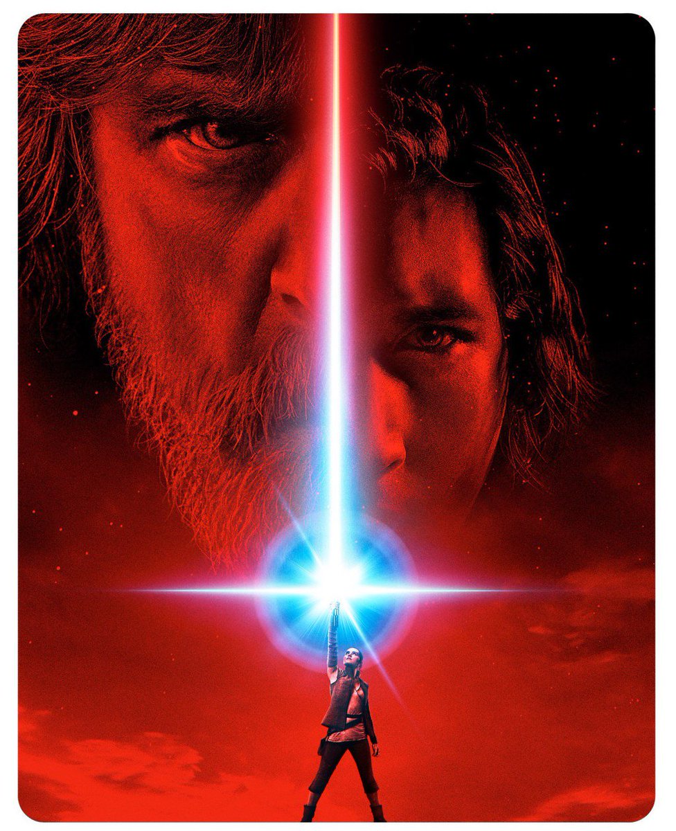 trailertrack's tweet image. IT'S HERE! Star Wars #TheLastJedi Debuts Epic First Trailer At #SWCO 2017 trailer-track.com/2017/04/14/sta…