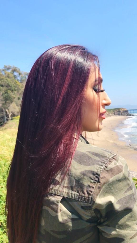 ClairolColor's tweet photo. .@Beautyybird uses #NaturalInstincts to #FlirtWithColor for brilliant shine that lasts 28 washes ✨. Learn more: https://t.co/ObzXPR4SnN https://t.co/BuWUNUfgxr