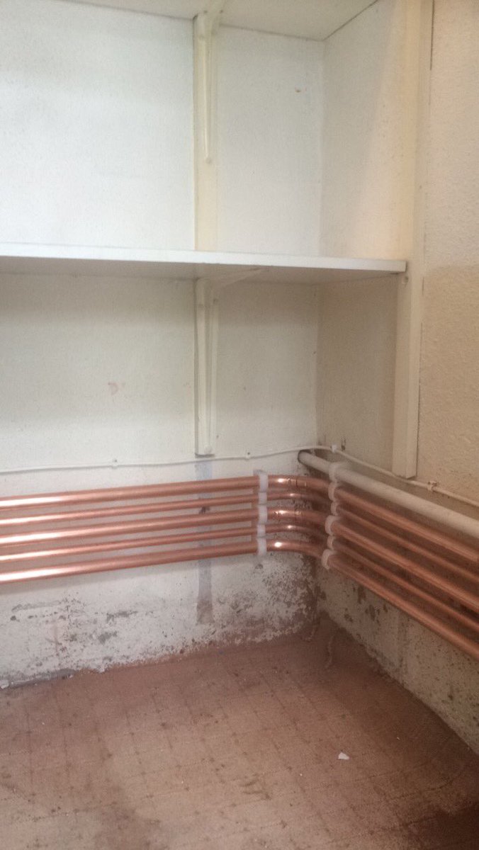 dynamicgasLtd's tweet photo. Today's system to combi. An @ViessmannUK Vitodens, @BoilerMag filters and @neomitis wireless stat. 👍 https://t.co/IvjNz74ZnL