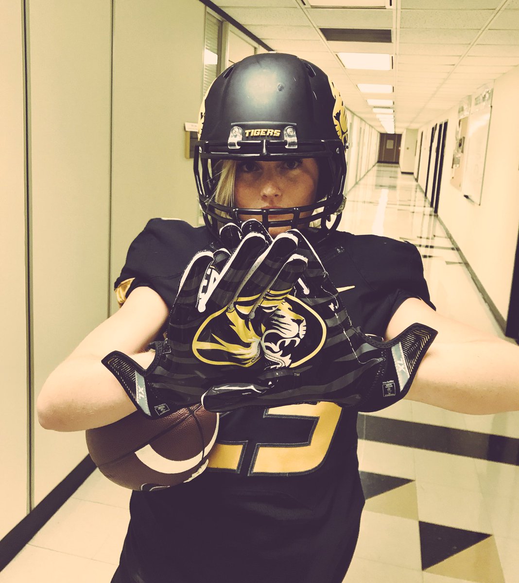 ErinMFleet's tweet image. Put me in, @Coach_Odom. #SpringGameReady