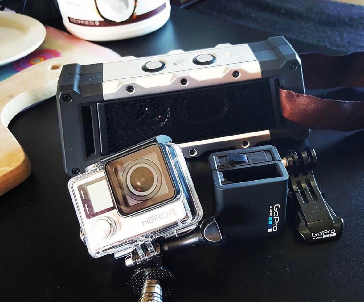 ribasonline's tweet photo. Onde vai uma #GoPro vai sempre uma #fugoo πΏβ·πππ£π»ββοΈπ΄ https://t.co/QNCqQ3f5Dm