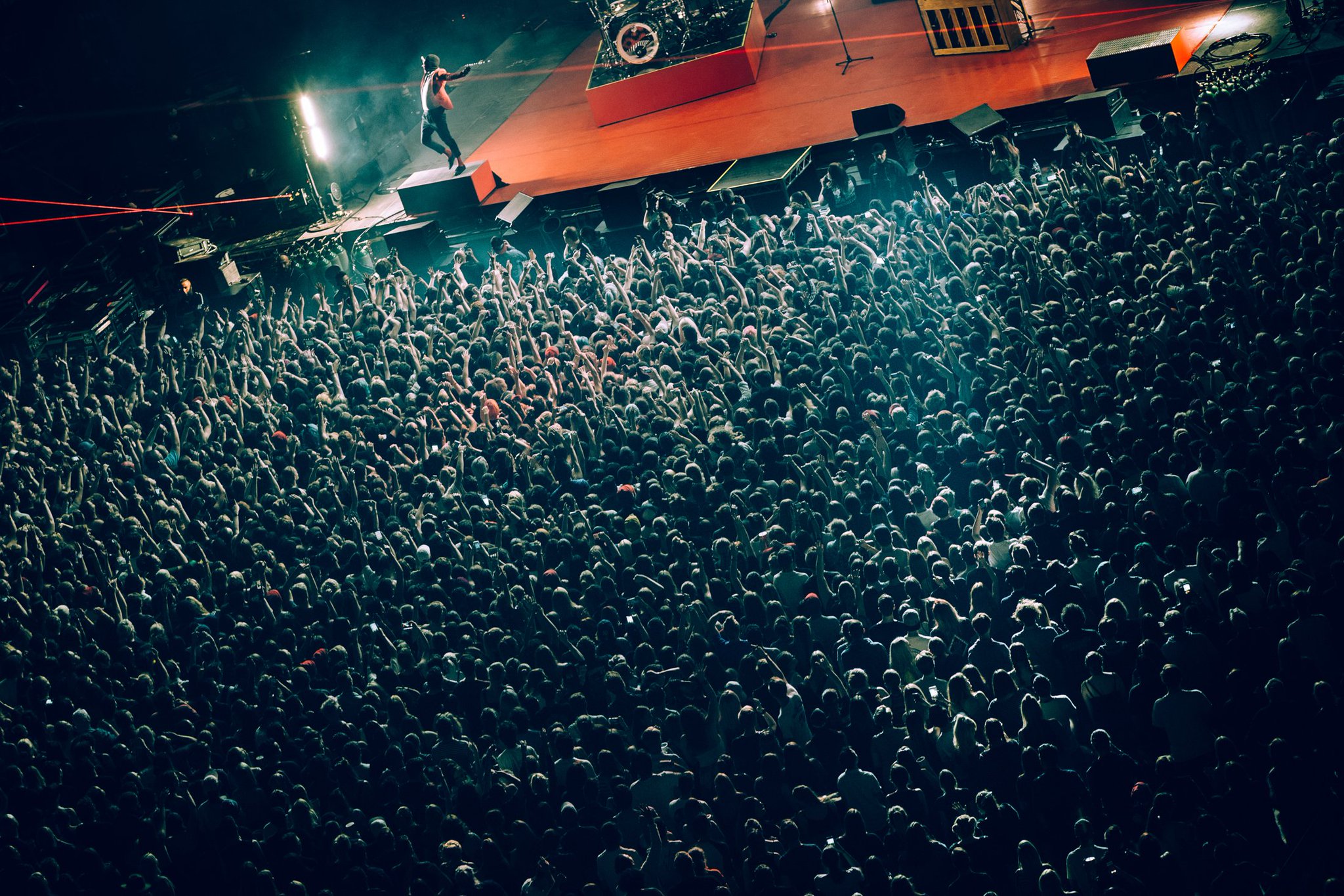 twenty one pilots on Twitter "sydney photos up // https//t.co/KPST7rcge3 ERS2017 https//t.co