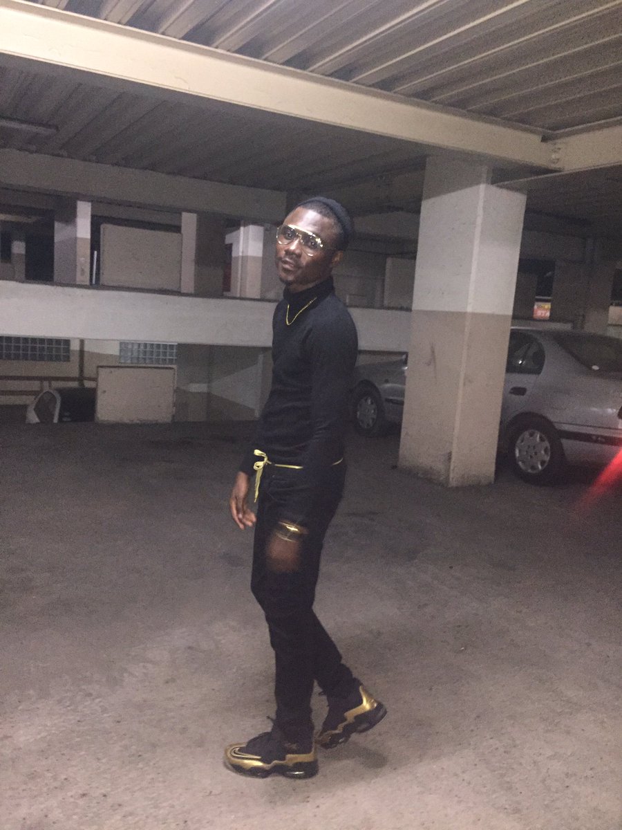 Mzzbilgah's tweet photo. #lacelife @denk_ills daabi papping dude https://t.co/5OLgKVltCa