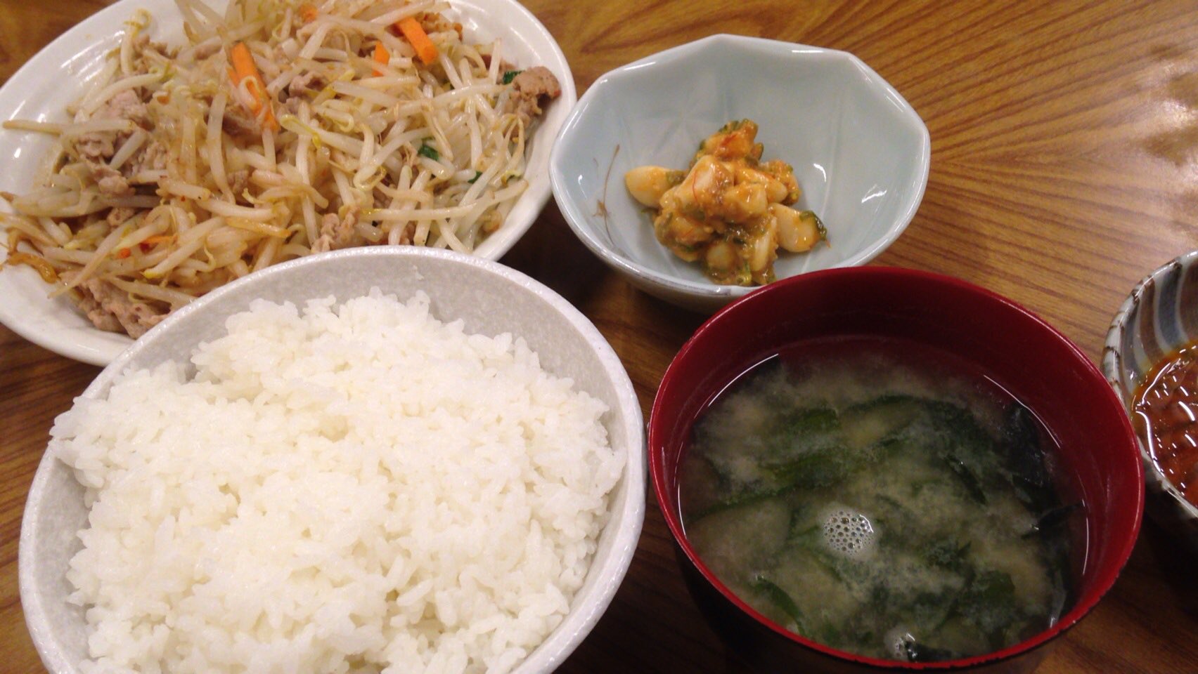 Twitter এ しん レトロゲーム 美味い飯 東京都清瀬市にあるみゆき食堂さん 孤独のグルメ巡礼である 少し前に訪問した写真があったので今更アップ お店では 五郎さんセット という名前になっており ドラマで食べたものをセットにしてある 笑 もやし炒め