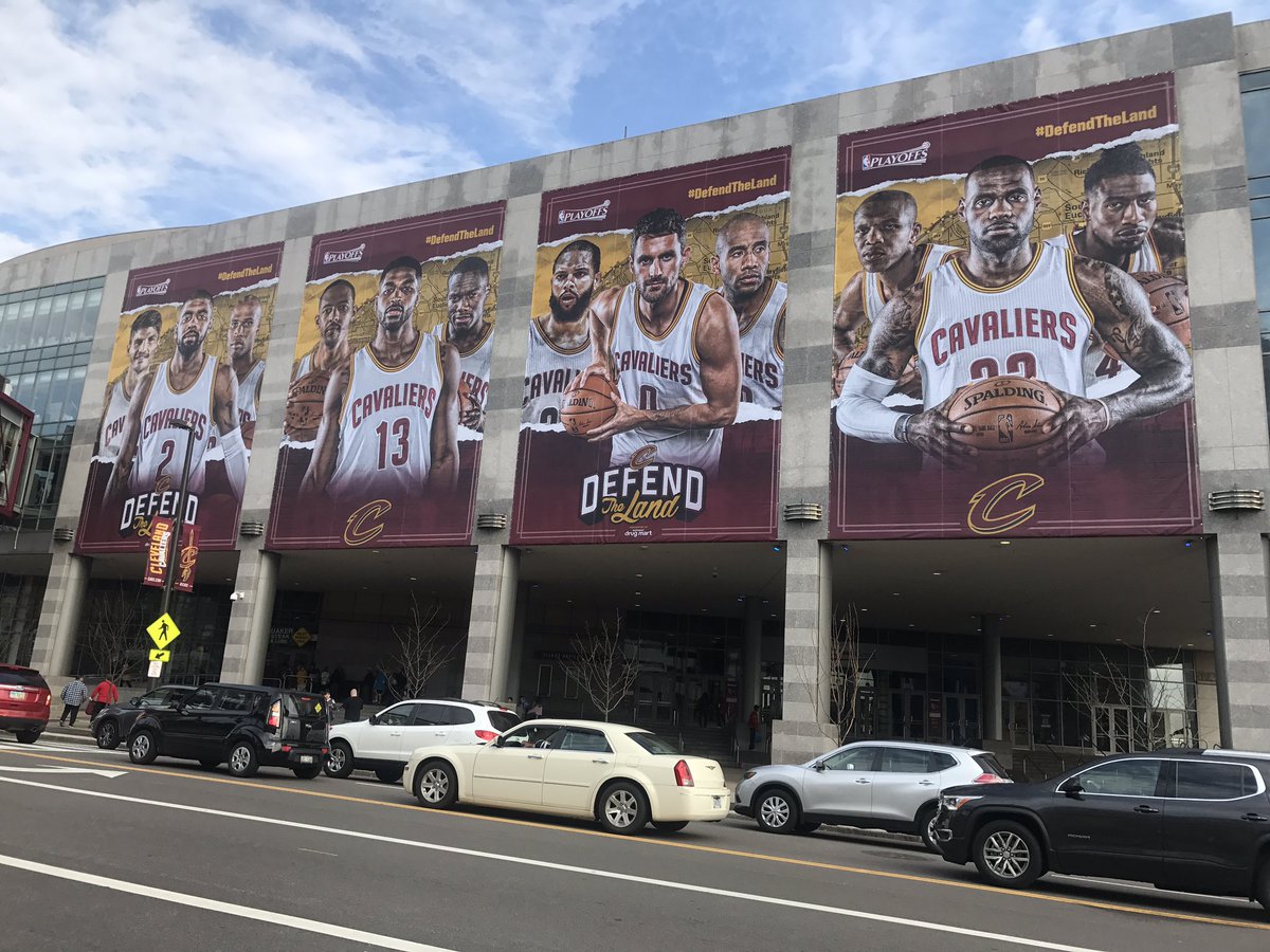 cavs's tweet photo. Fitted.
#DefendtheLand https://t.co/Niooxc35ot
