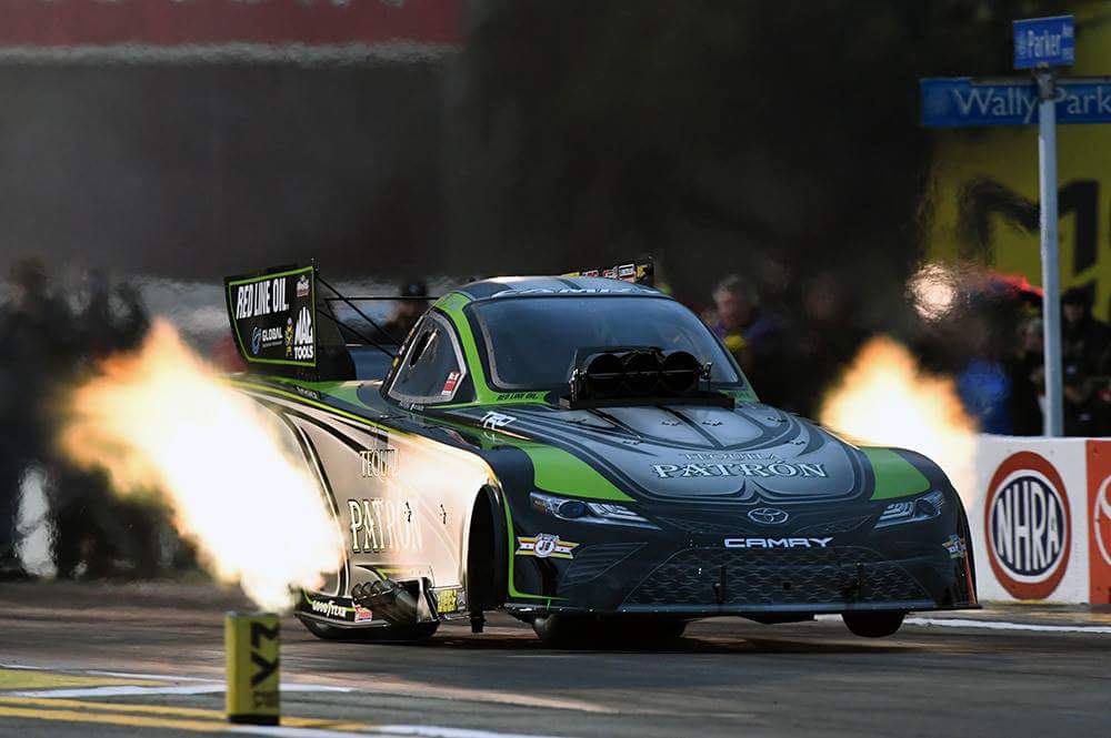 TeamKalitta's tweet photo. One more week. 🔥🔥🔥 #FunnyCarFriday #headerflames #NHRA https://t.co/0A2KRMH5oc