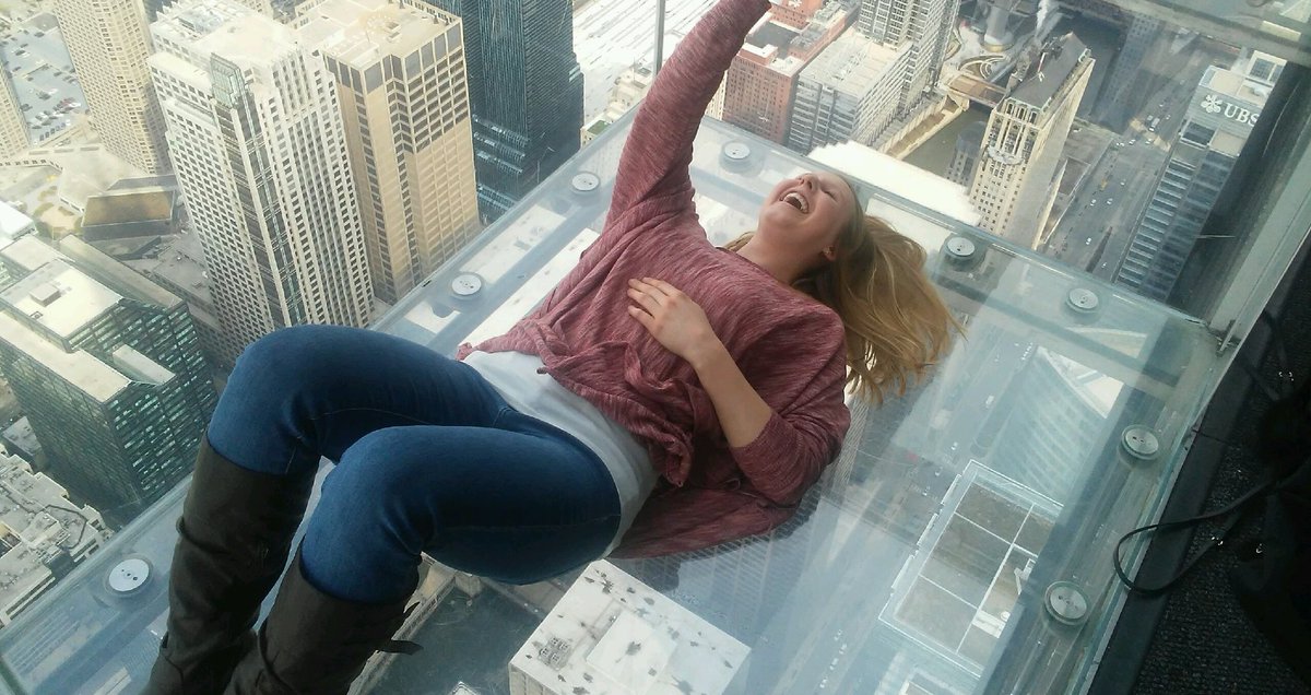 kputnick13's tweet photo. The sky is the limit. #skydeckledge https://t.co/CFJRiONyx7