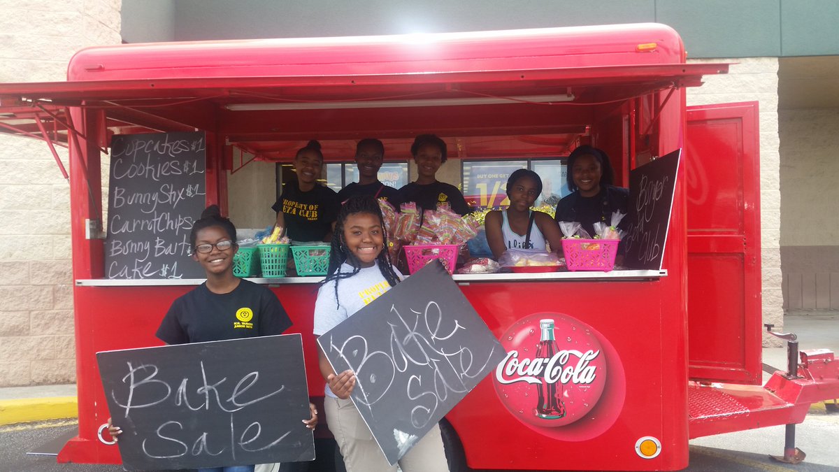 ntstewart's tweet photo. Come support @nrburgermiddle Beta Club Bake Sale @nationalbeta @HPSD #BMSForwardTogether https://t.co/e8cDC2MSIl