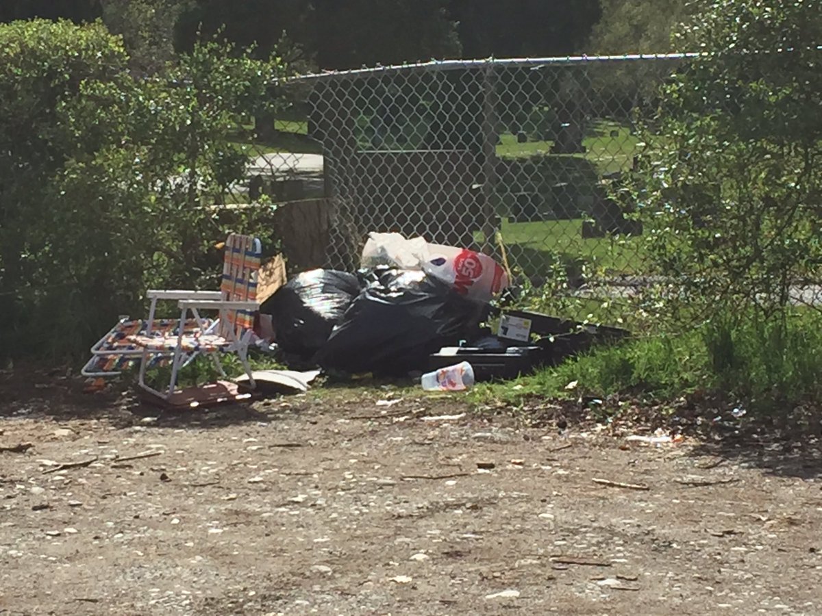 constancelynnet's tweet image. These people parked outside residence 3 weeks ago on 115th and stone Ave, can't walk dogs b/c people are threatening at night. @SeattlePD