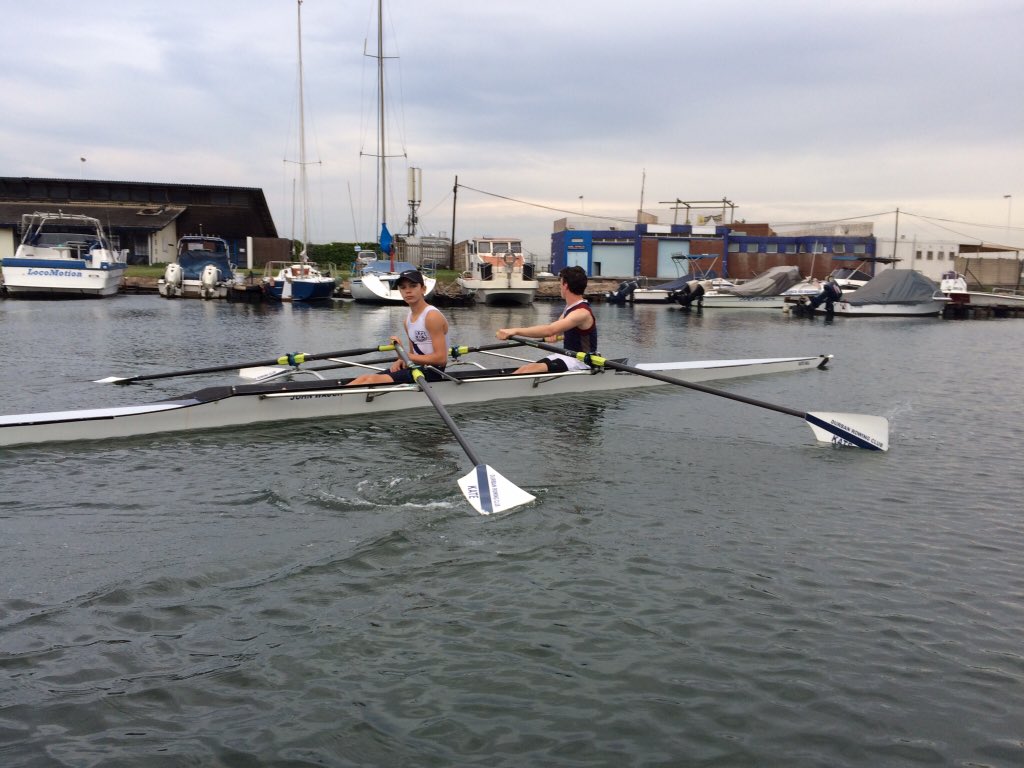 DurbanRower's tweet photo. Another great week in Durban's harbour. 2 week countdown to SA Champs starts tomorrow- Go DRC https://t.co/LXtd5WGqI2
