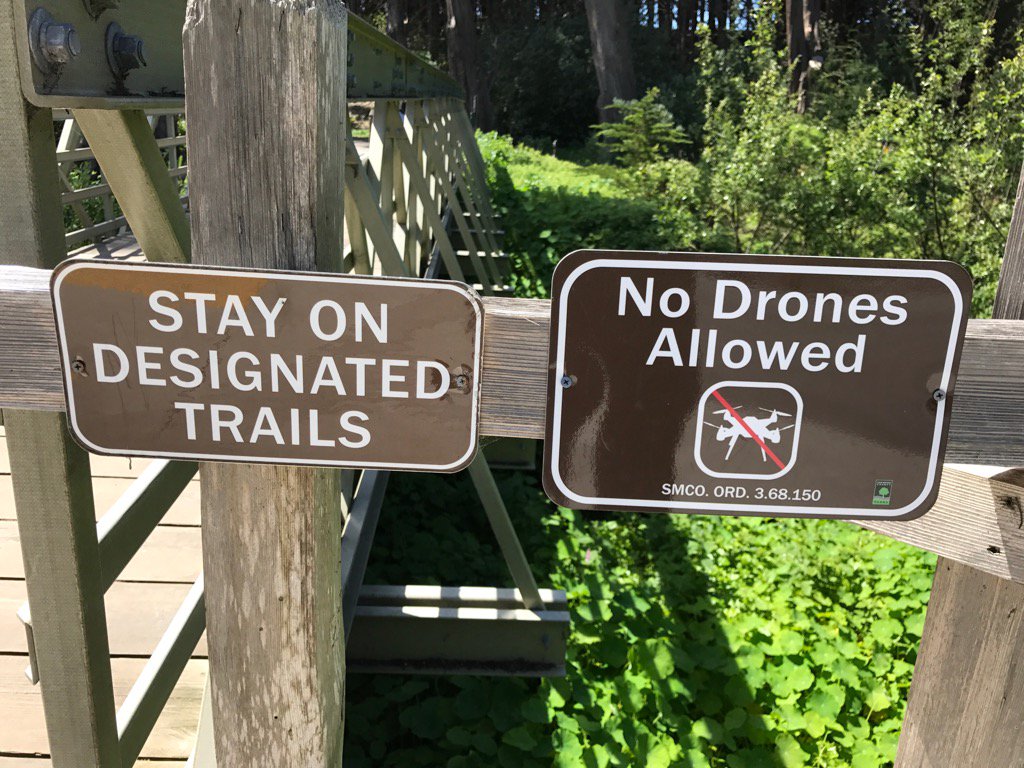 MKraidy's tweet photo. Sign of the Time #NoDronesAllowed https://t.co/ElCRhn7GGi