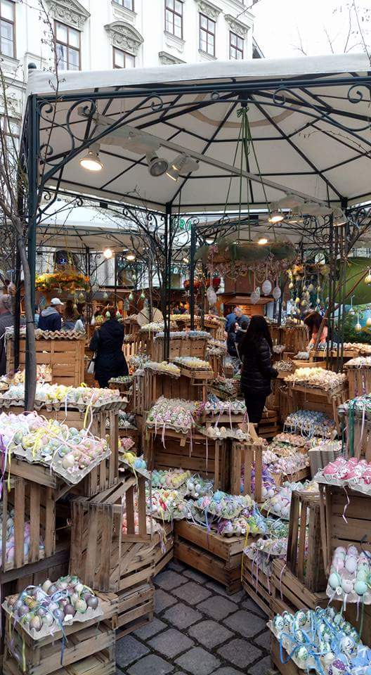 KLASLanguages's tweet image. Happy Easter from Vienna, Austria