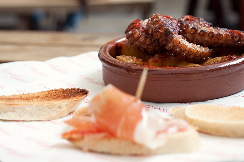 ¿Quién tiene ganas de unos deliciosos pulpos a la gallega? Hoy con nosotros <a href="/elsapoAndaluz/">El Sapo Andaluz</a>