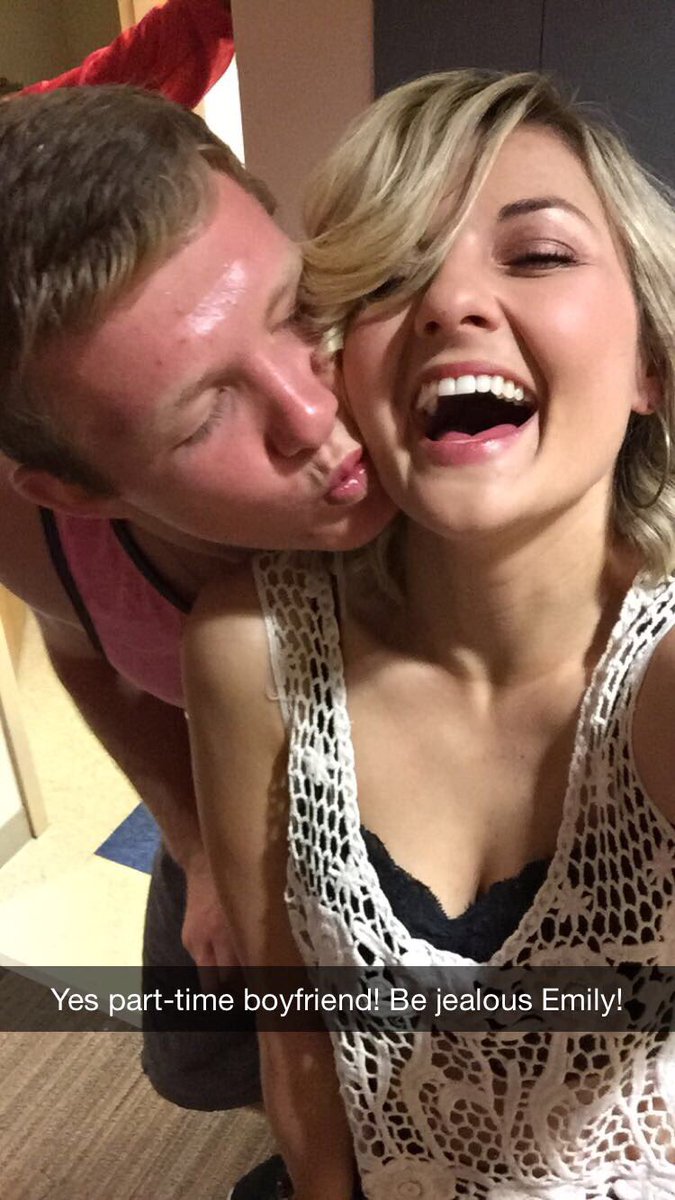 MadiSimon12's tweet photo. Happiest of birthdays to this dime! Thanks for always being so great to Em and I, @zachattack414! Love you! Have a great day! 😍🎁🎉🍻 https://t.co/ihS3SWNQWW