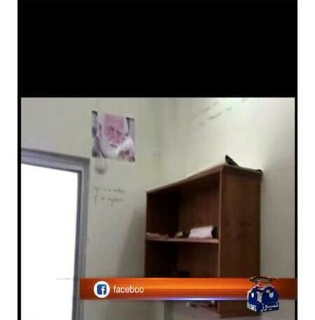 گزشتہ روز انسان نما جانوروں کے ہاتھوں شہید ہونے مشال خان کے کمرے میں لگی بلوچ قوم پرست شہید نواب اکبر خان بگٹی کی تصویر
#MashaalKhan #Mardan