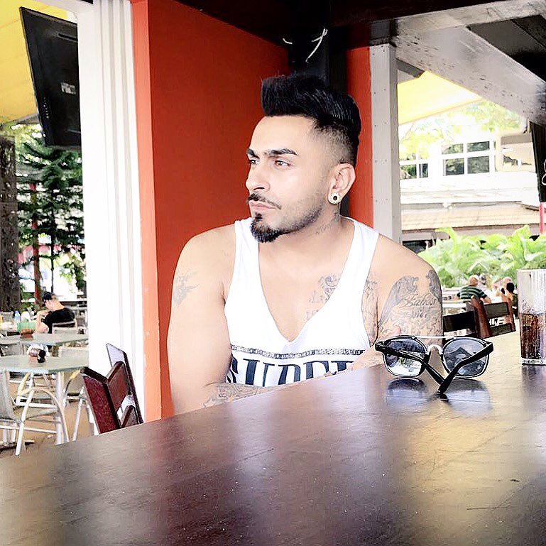 Kamal_Raja's tweet photo. This shit feels like a holiday daymn #KamalRaja https://t.co/k7poXFCvoA