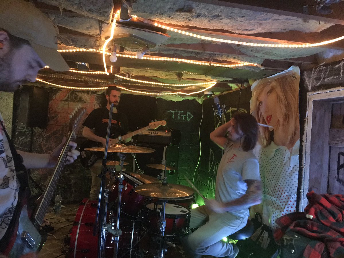 KAMEN (@kamennoise) on Twitter photo 