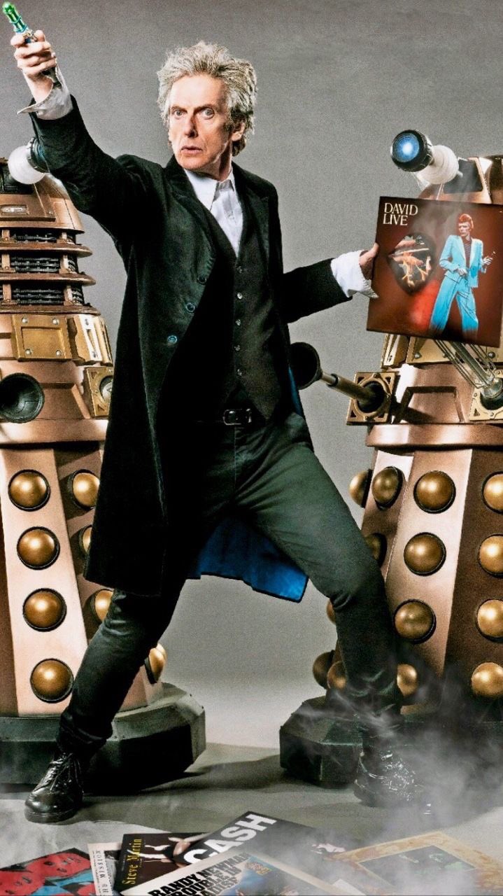 Happy birthday Peter Capaldi! 