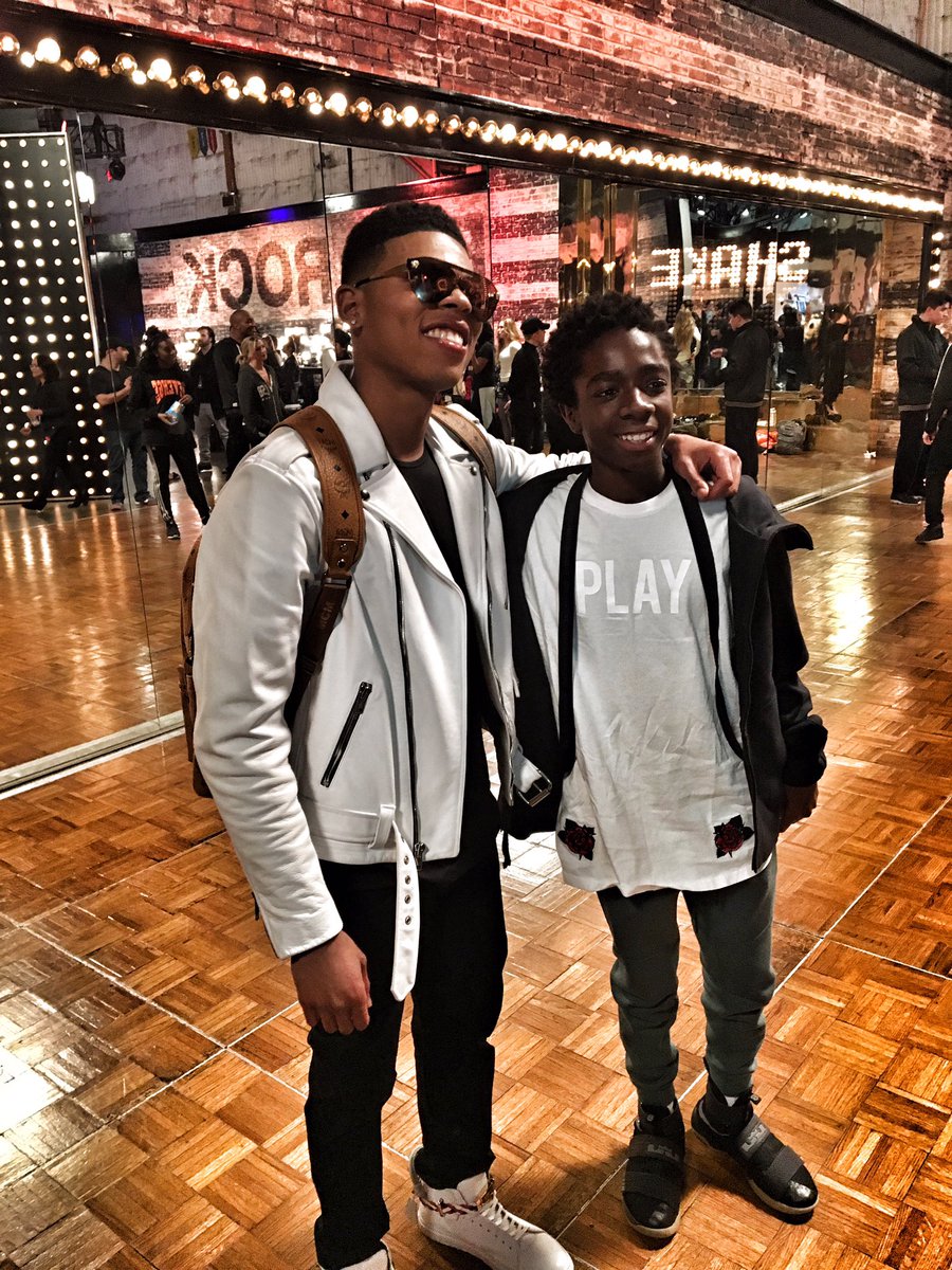 calebmclaughlin's tweet photo. It was great catching up with @YazzTheGreatest in LA! Haven't seen him in a while😃👍🏿
#lipsyncbattle  #strangerthingsEDITION #comingsoon 😄 https://t.co/I3W4JqGPjV