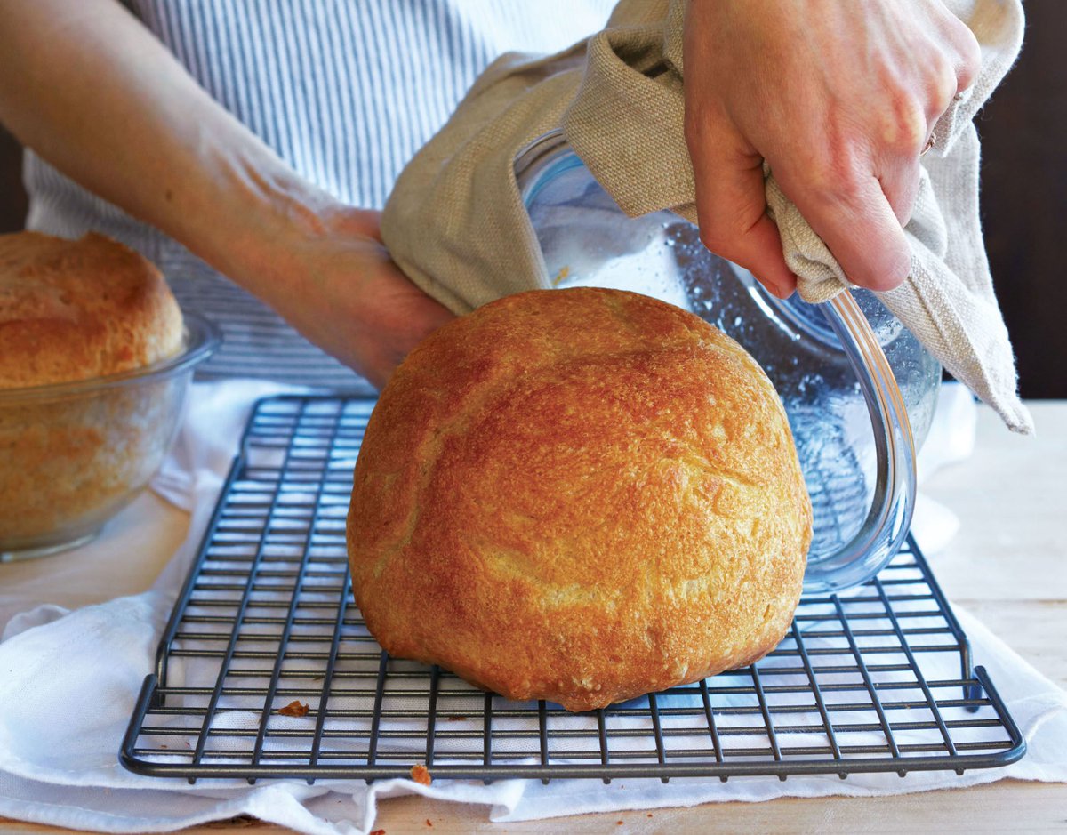 JESRestaurantEq's tweet image. @taste_cooking The Internet's Most Famous #BreadRecipe &amp;gt; ow.ly/rpNK30aRSCF #peasantbread #noknead #taste #delish #yum #goodeats #tasty